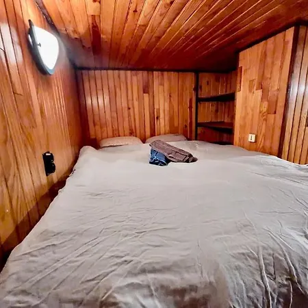 Apartment - Hyper Centre Avec Parking & Wifi Gratuit *