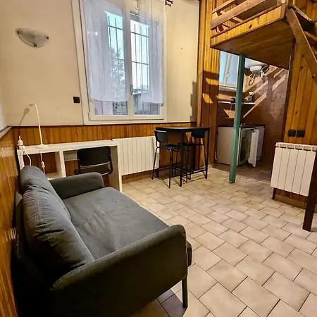 Apartment - Hyper Centre Avec Parking & Wifi Gratuit *