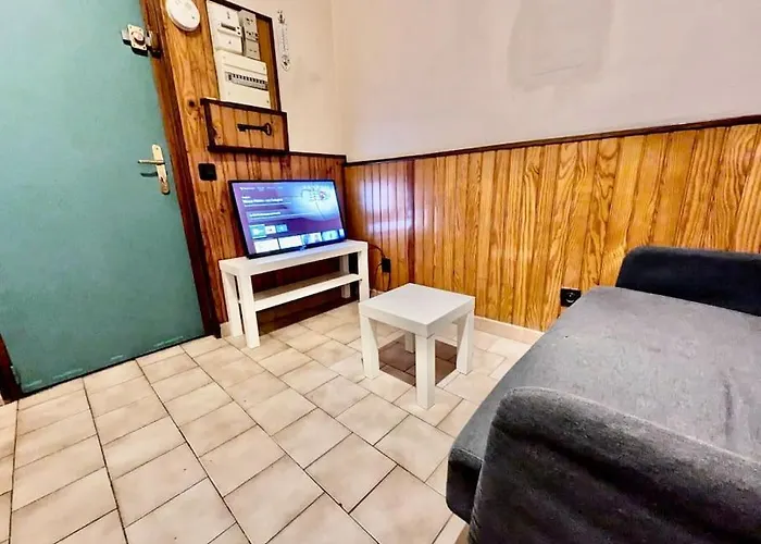 Apartment - Hyper Centre Avec Parking & Wifi Gratuit *