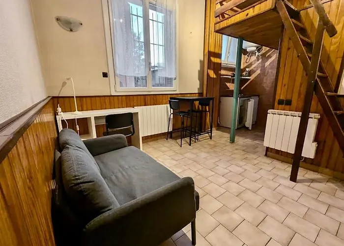 Apartment - Hyper Centre Avec Parking & Wifi Gratuit *
